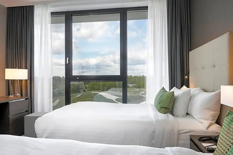 Standard room with park view