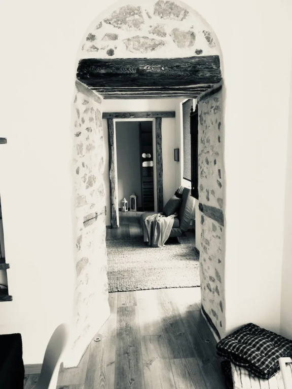 CASA DELMARE GUESTHOUSE