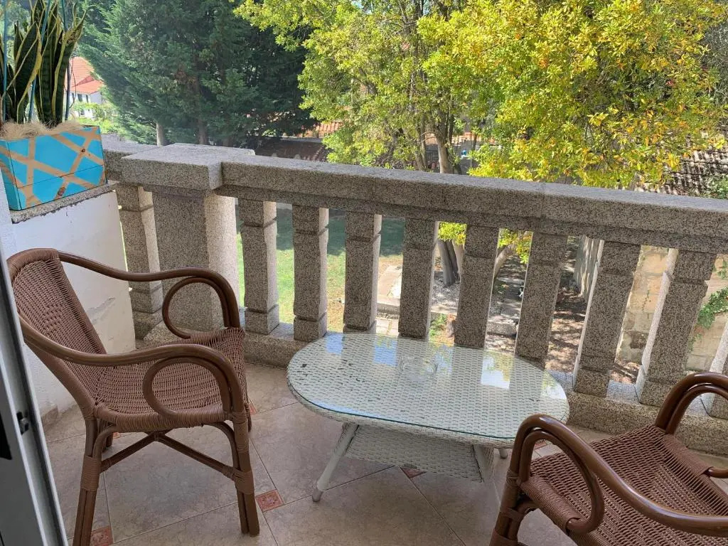 Standard Double room with balcony (full double bed)