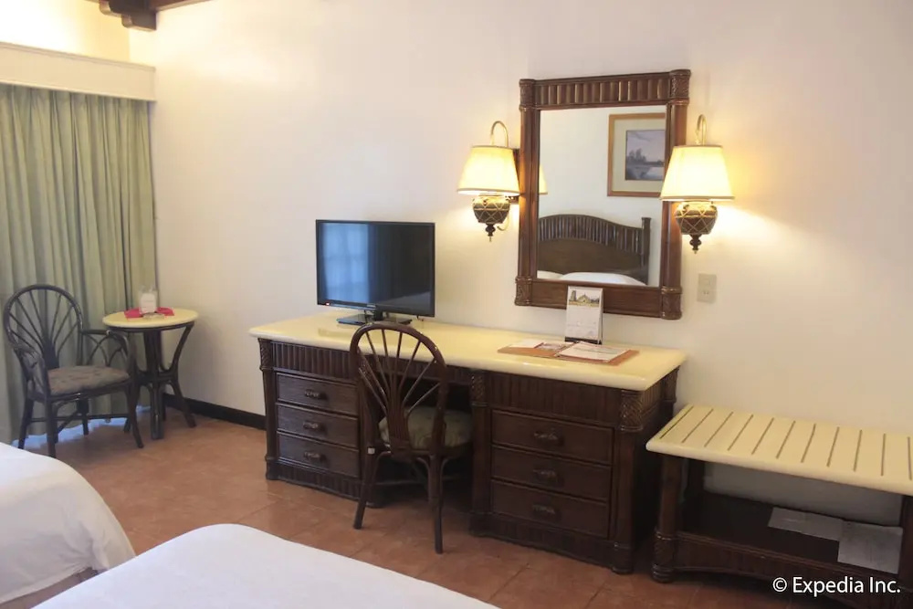 Fort Ilocandia Resort Hotel - Chambres