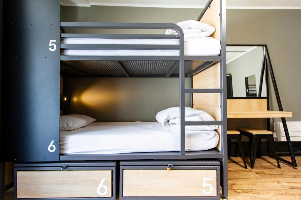Bed in Dorm (female dorm)