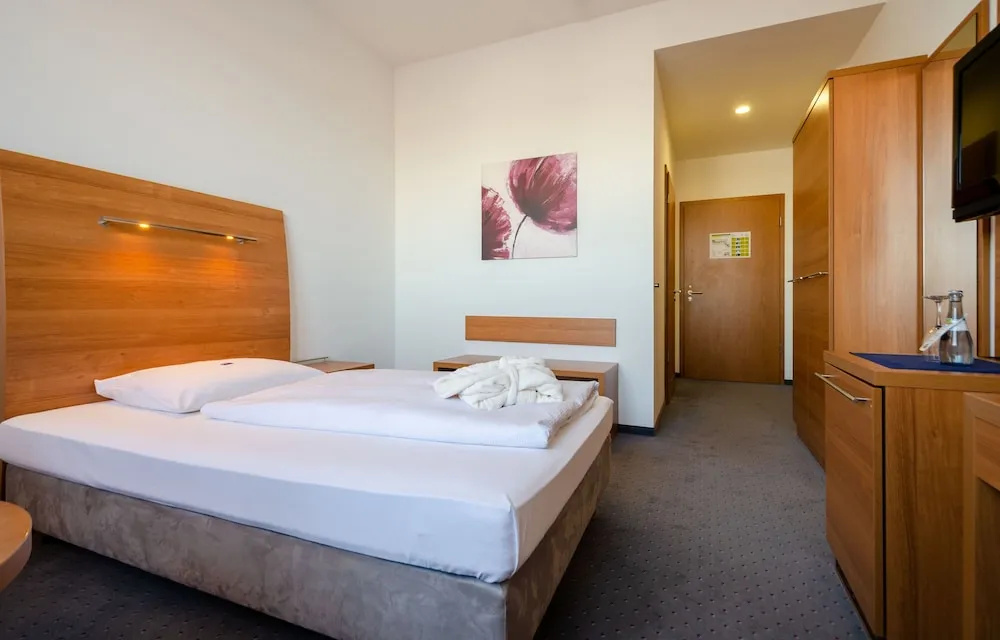 Hotel Fortuna Reutlingen West - Chambres