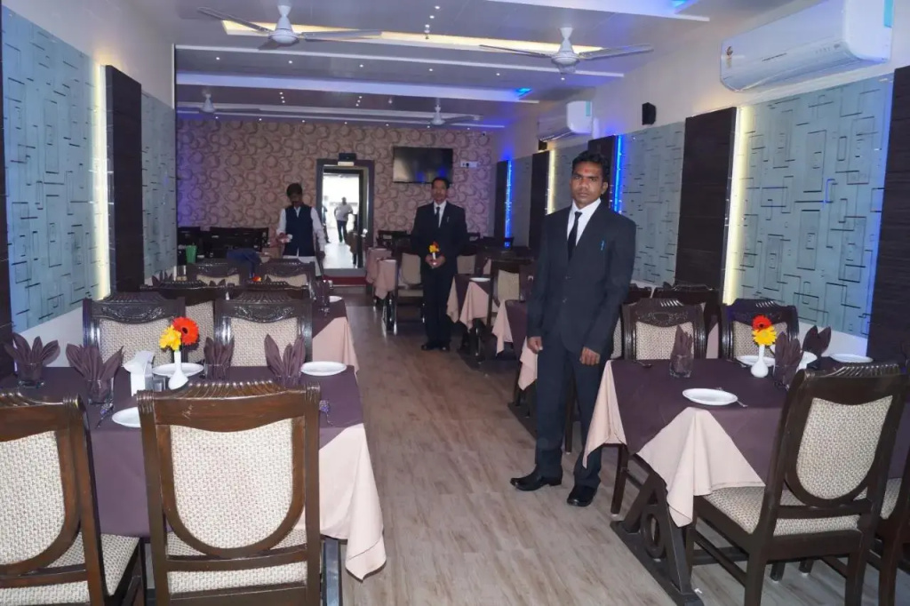 Shri Akshar Hotel - Général