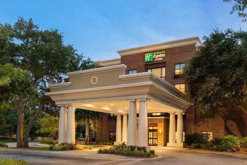 Holiday Inn Express & Suites Mt. Pleasant by IHG - Chambres