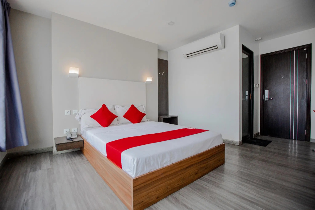 Superior Double room (full double bed)