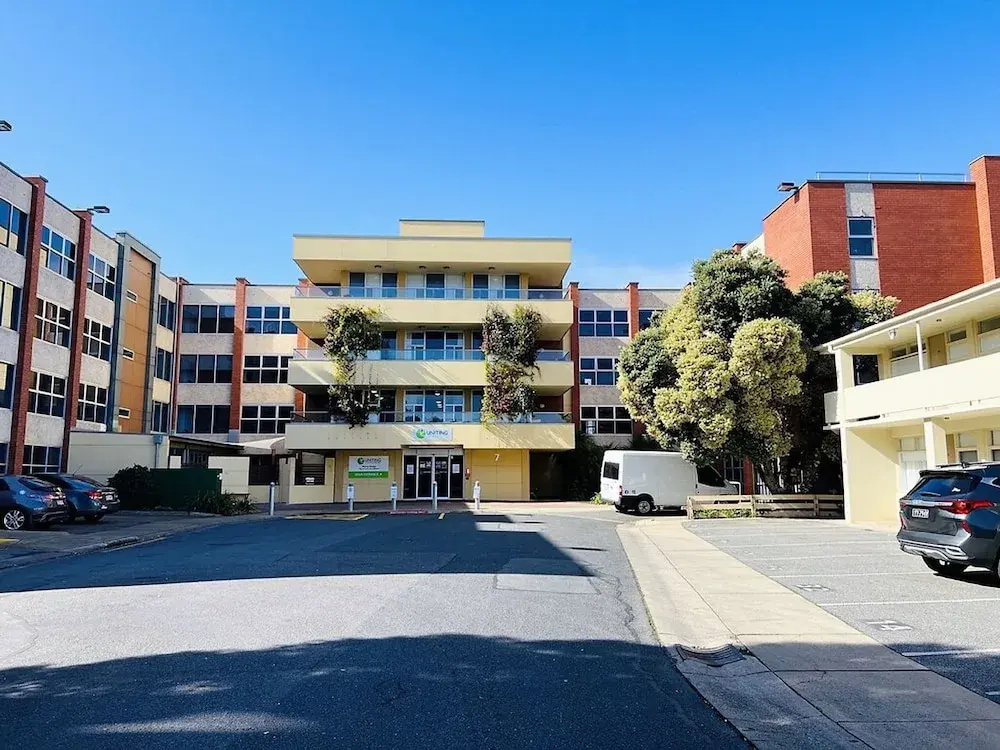 Unwind Glenelg Studio Apartment no 30