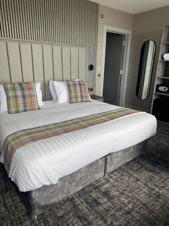 Deluxe Double room with sea view (full double bed)