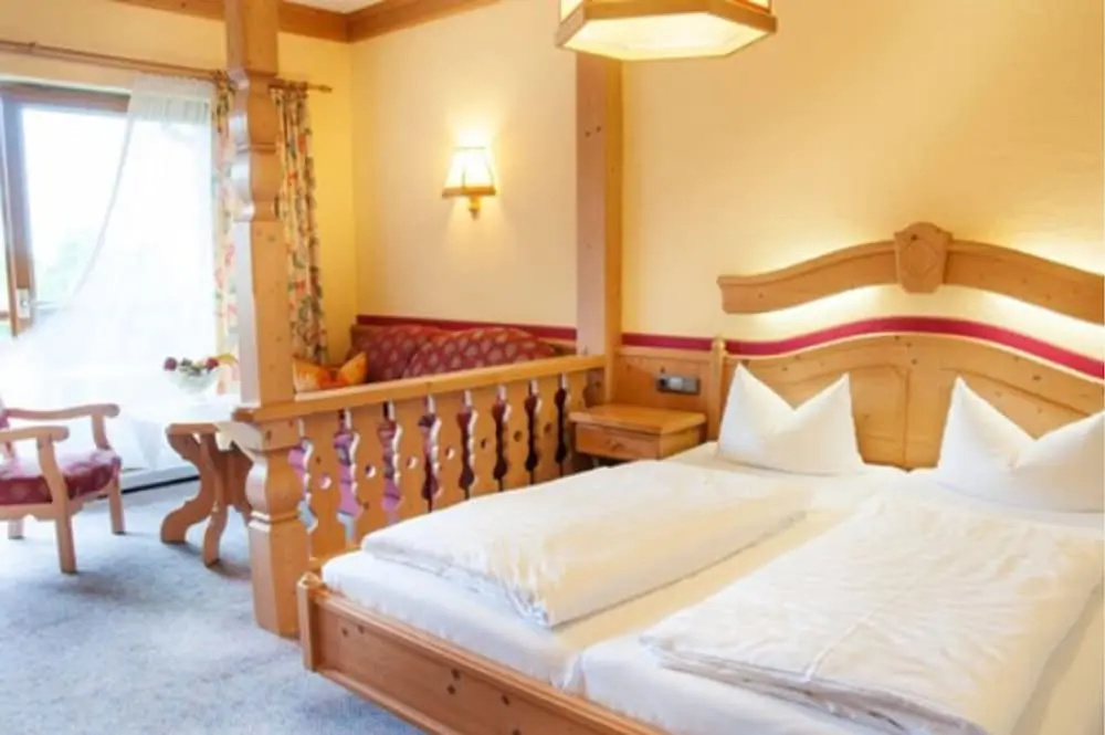 Standard Double room (full double bed)
