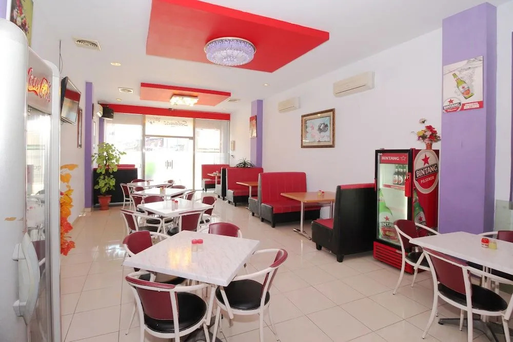 Airy Wajo Buru 23 Makassar - фото 18