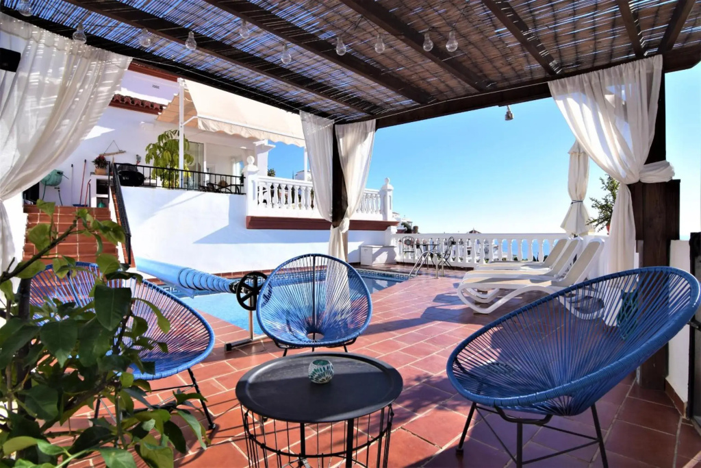 Ladera Panorama 2