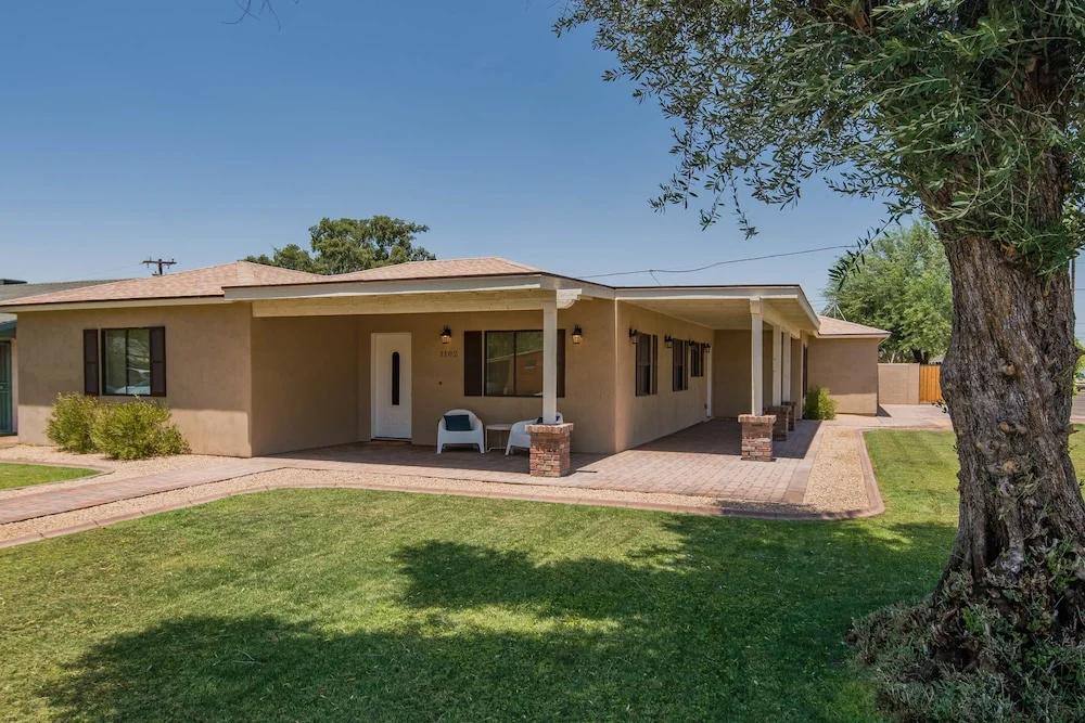 3BR Home - Private Pool - Garage by WanderJaunt