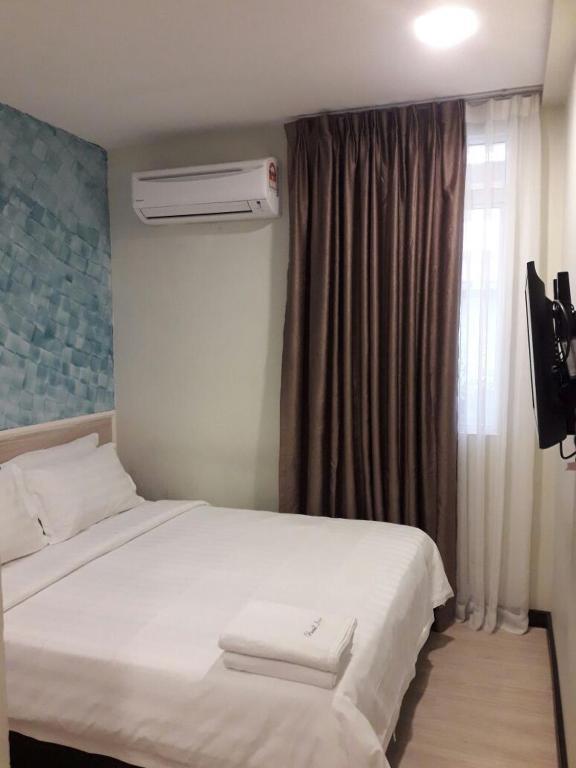 Pantai Inn
