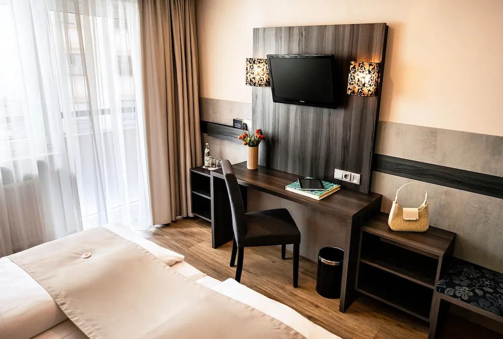 Comfort Double room with balcony (full double bed)