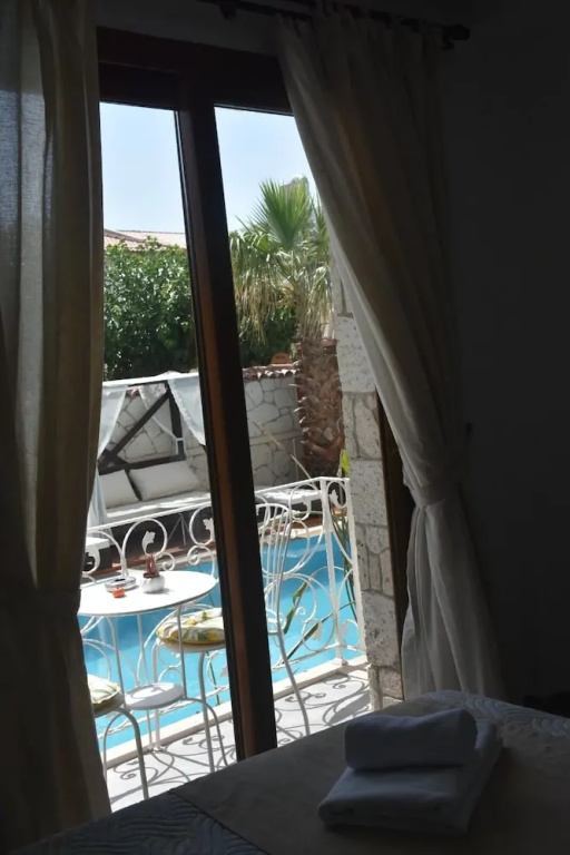 Grand room