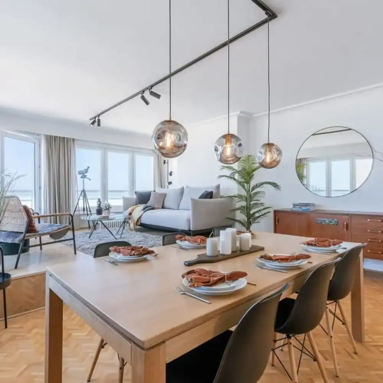 Frontal Seaview Apartment in Ostend