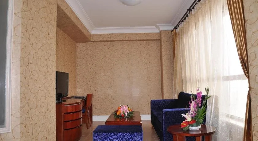 Dalian Puzhao Holiday Hotel