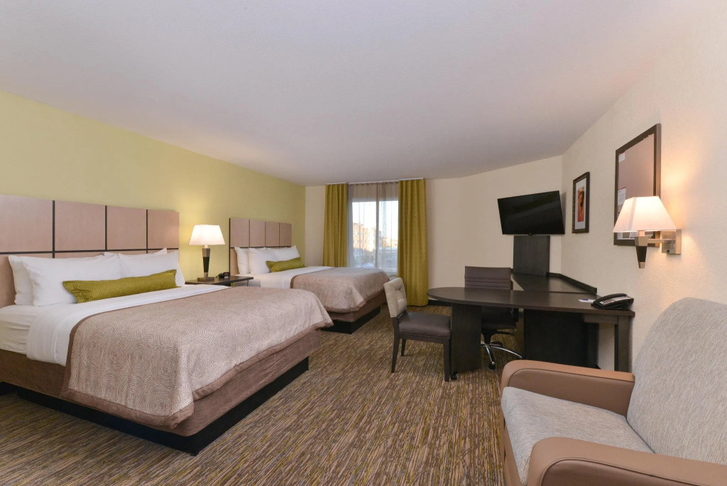 Quadruple Suite