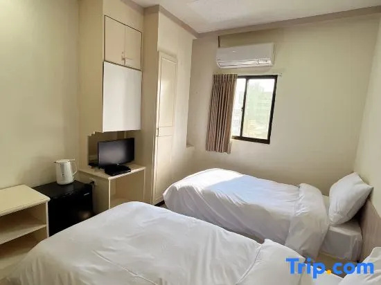 Standard Double room (twin beds)
