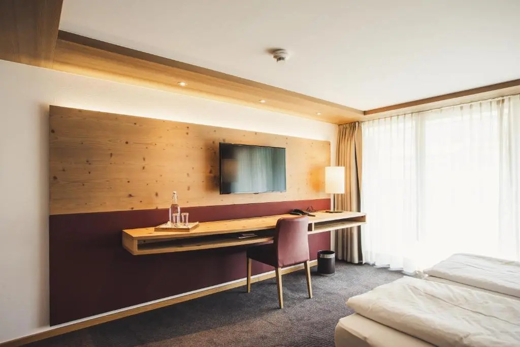 Hubertus Hotel - Café - Gasthaus - Chambres