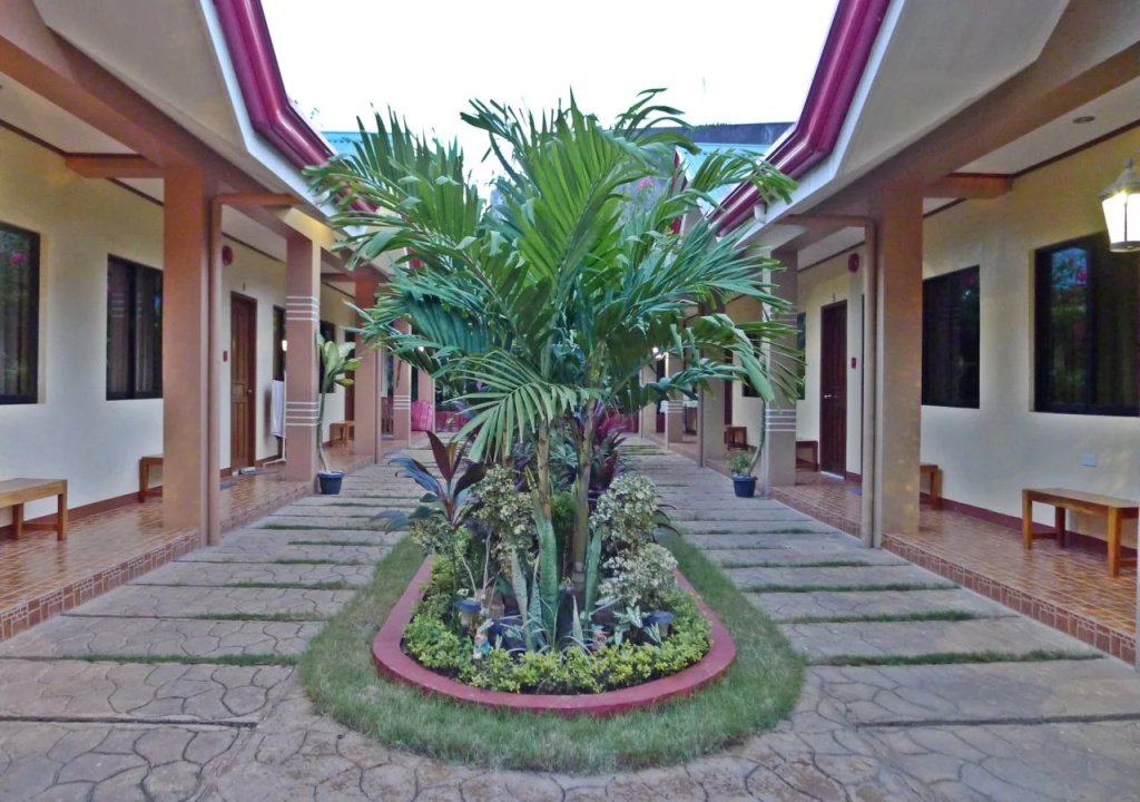 Hotel photo 12