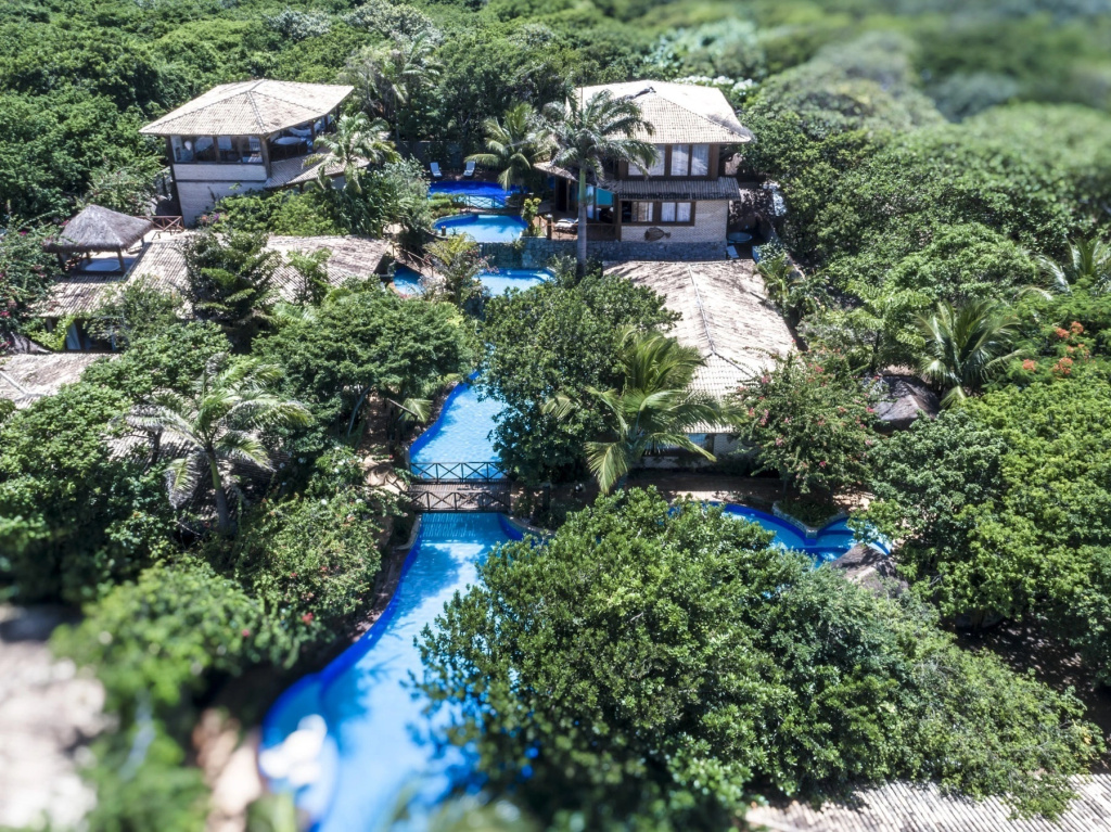 Resort Sombra e Água Fresca