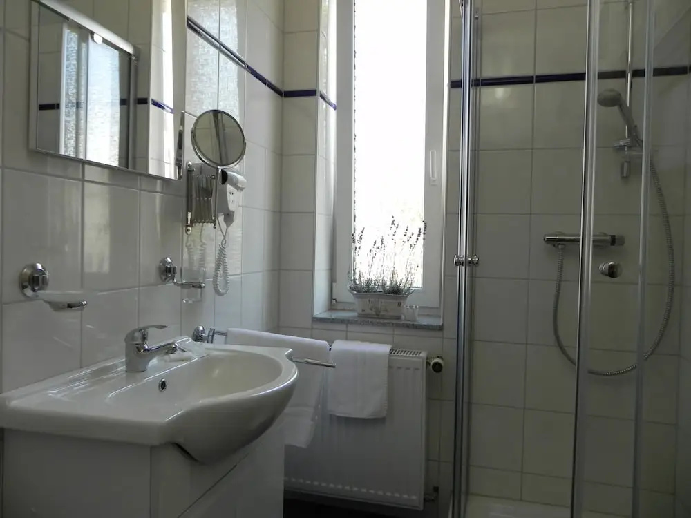 Bahnhof-Hotel Saarlouis - Chambres