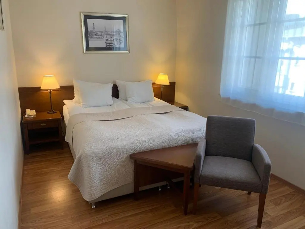 Standard Double room (full double bed)