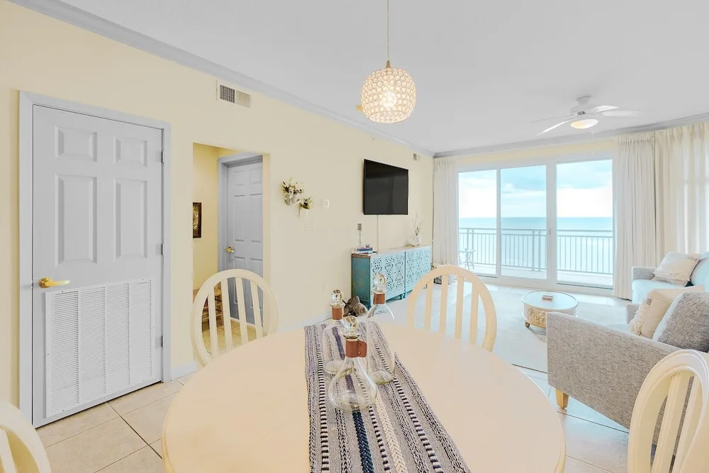 Legacy Towers I Deluxe — фото 6