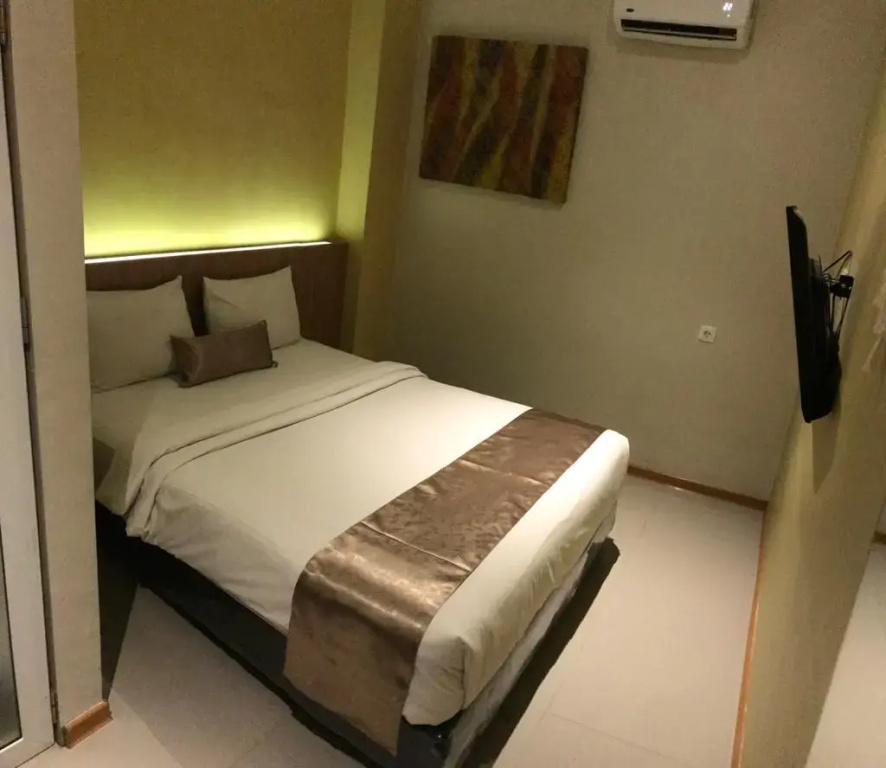 Economy Double room (full double bed)
