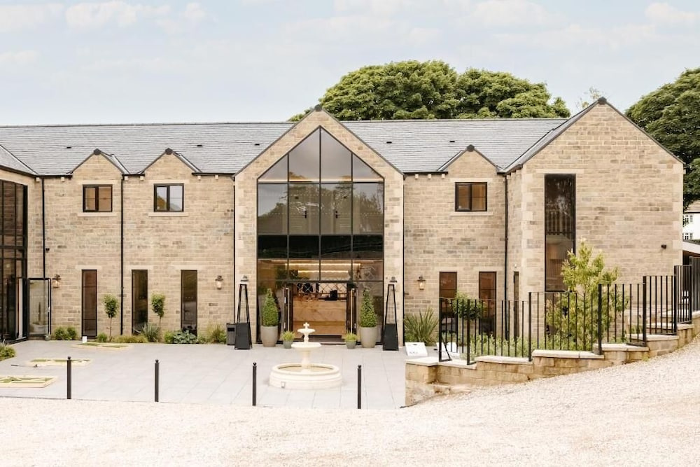 Walton View Hotel