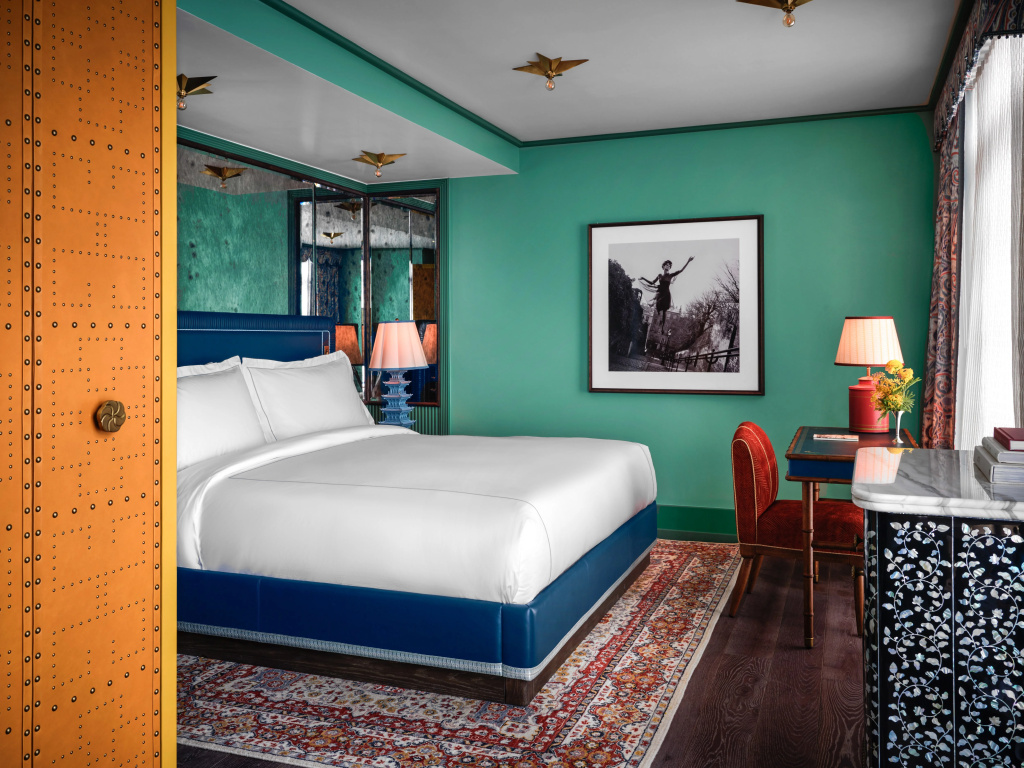 The Fifth Avenue Hotel — фото