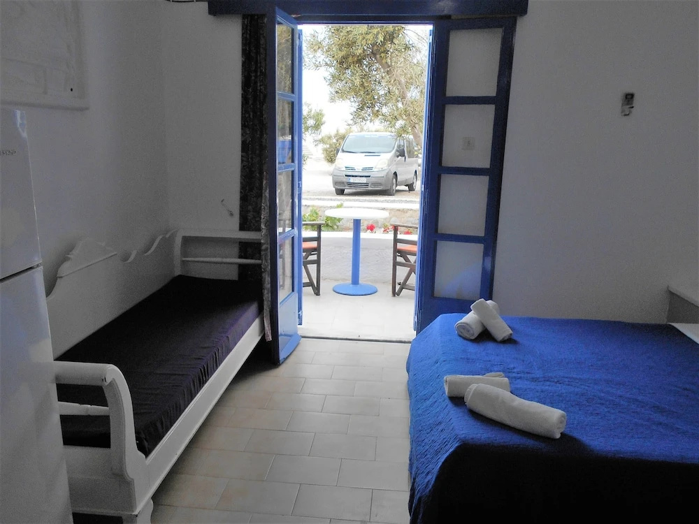 Perissa Hotel - Chambres