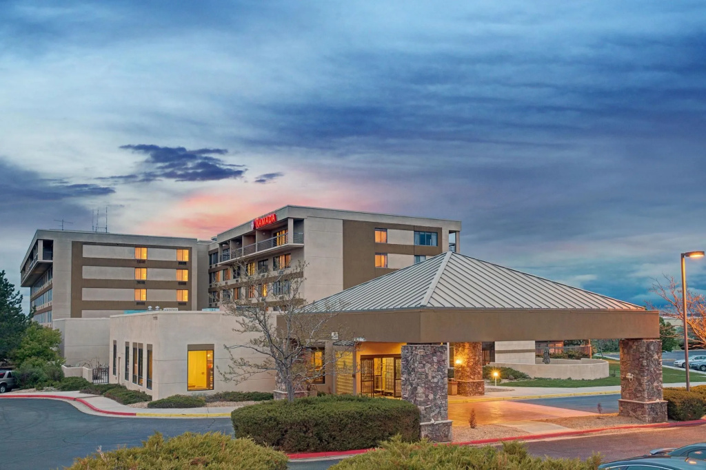 Four Points by Sheraton Englewood