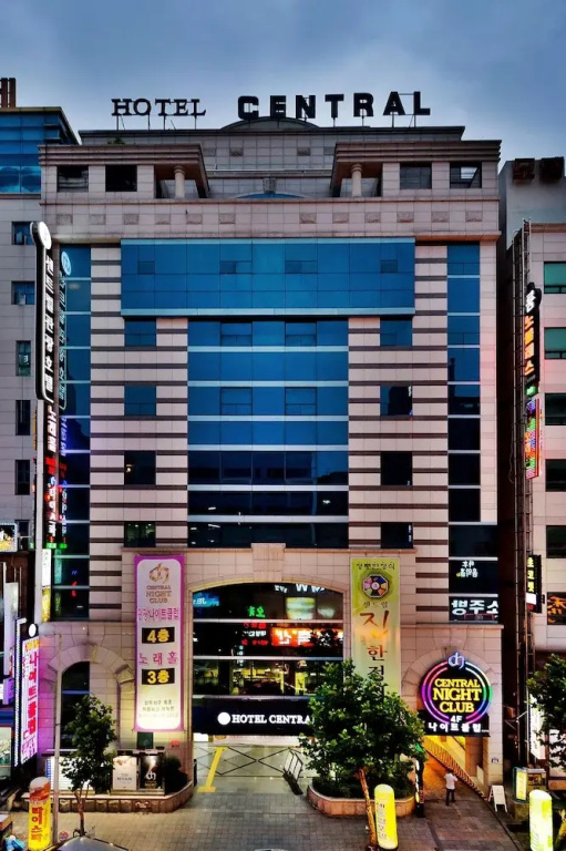 Gwangju Central Tourist Hotel