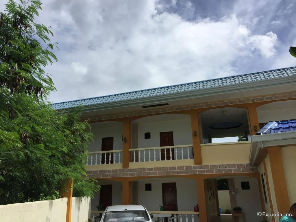 Gemini Hotel & Restaurant