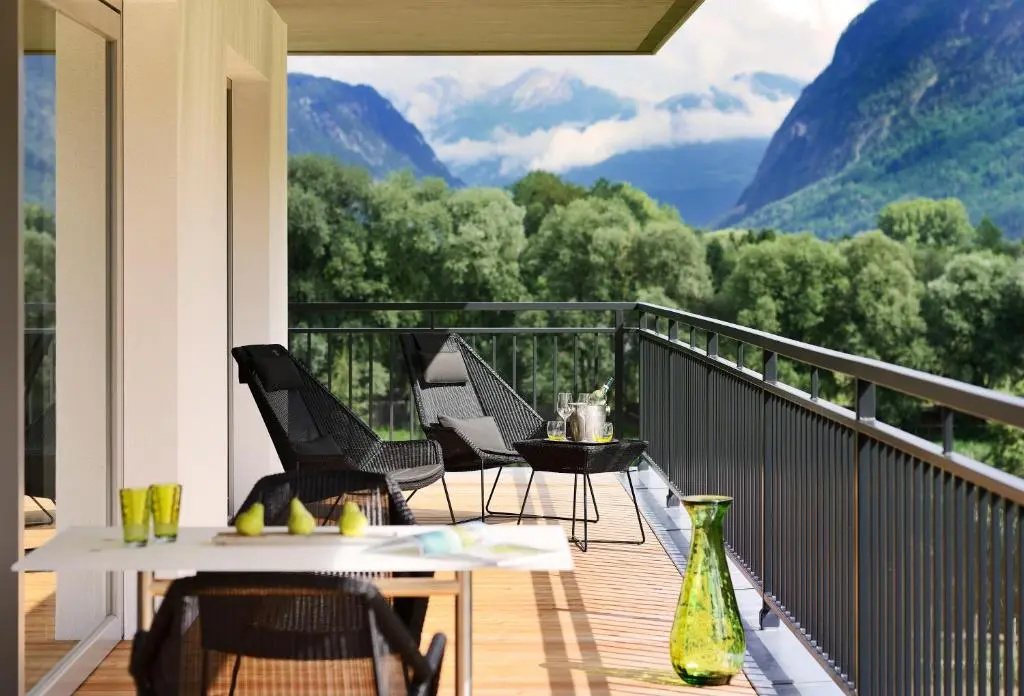 Suite with balcony