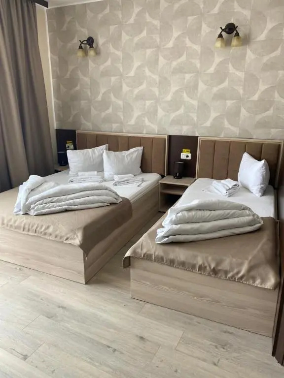 Standard Triple room with balcony