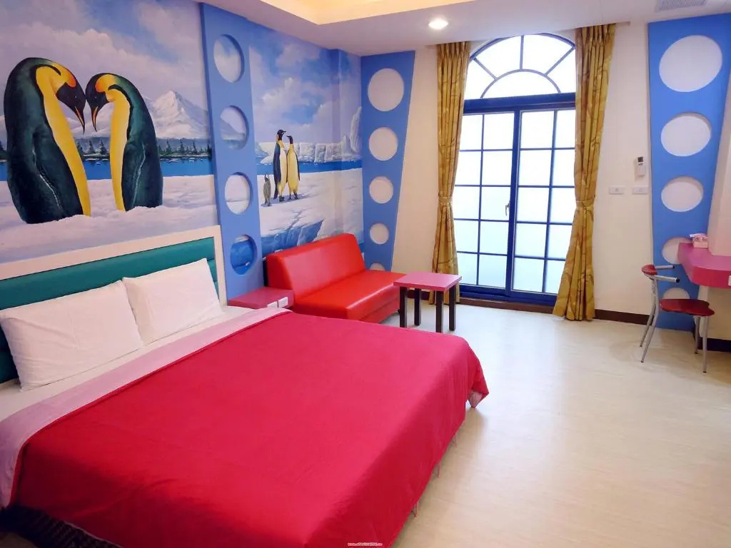 Deluxe Double room (full double bed)