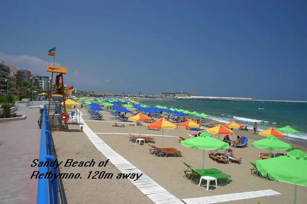 Beach & Waterfront