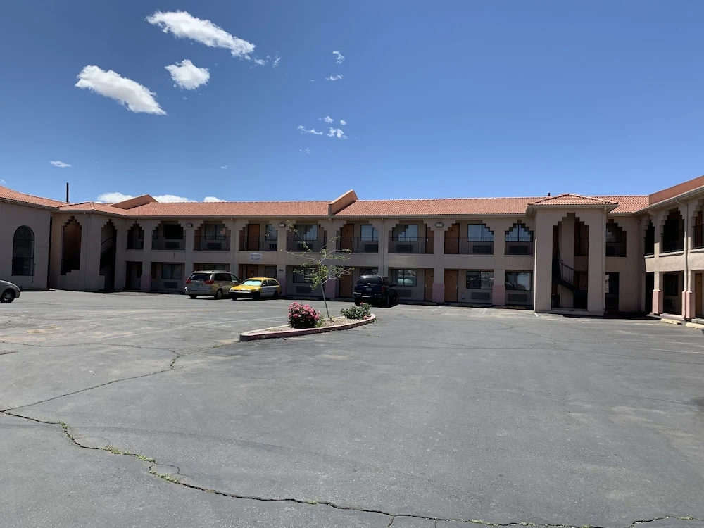 Luxury Inn
