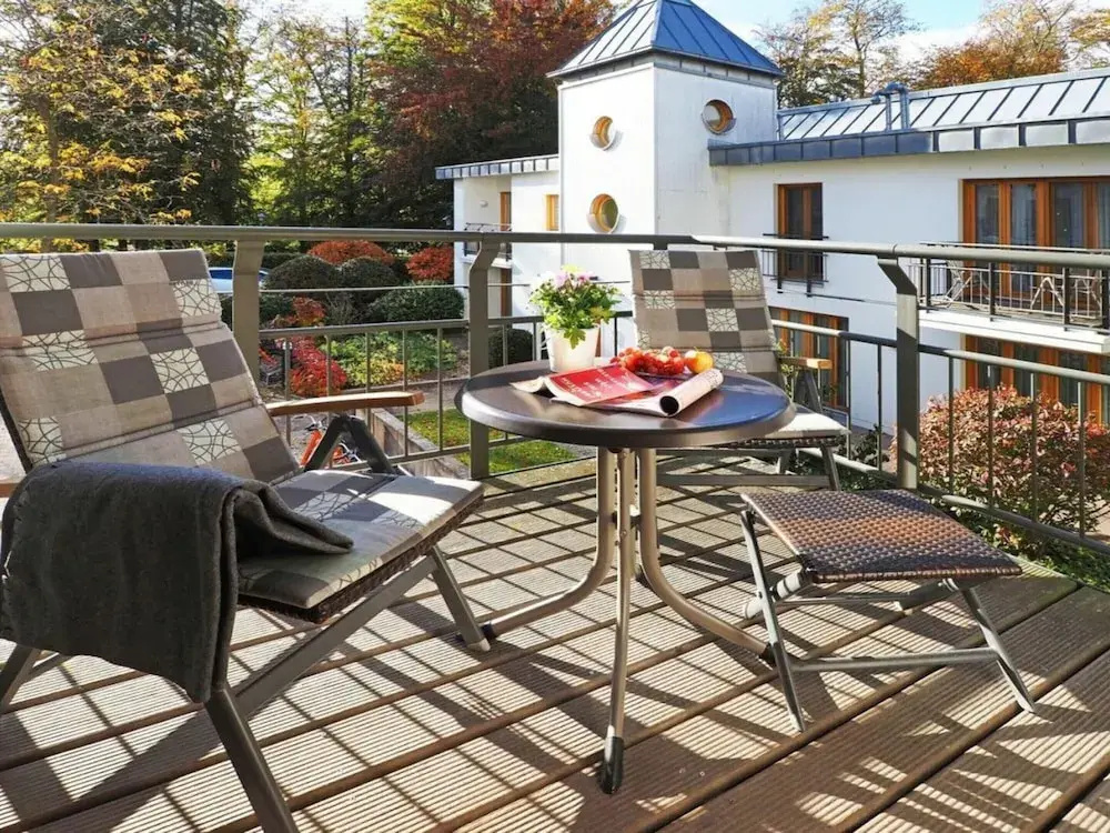 Apartment With 1 Bedroom and Balcony