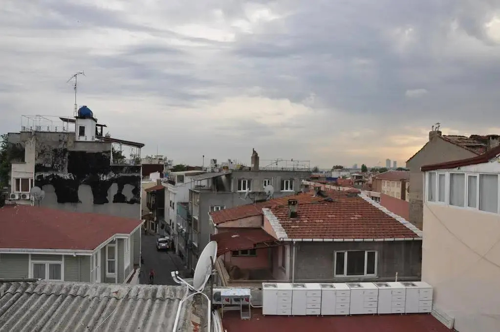 Enmek Apartments