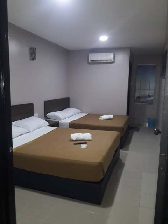 Island Time Motel