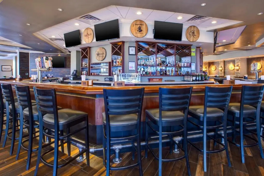 Holiday Inn Morgantown - University Area by IHG - Chambres