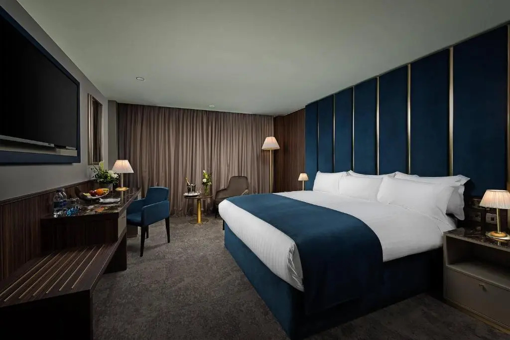 The Savoy Hotel - Chambres