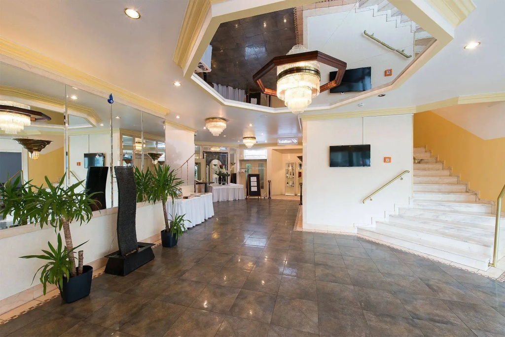 Hotel photo 2