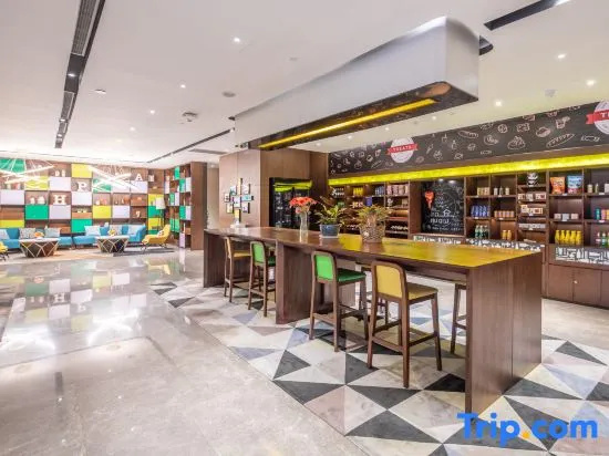 Food & Beverage
