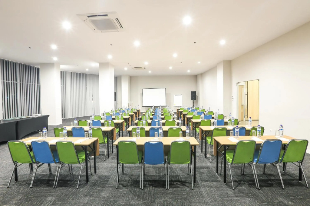 Hotel Citradream Bintaro - фото 17