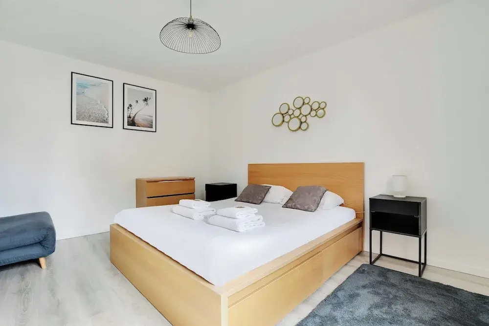 Authentic Apartment - 1br/5p - La Villette