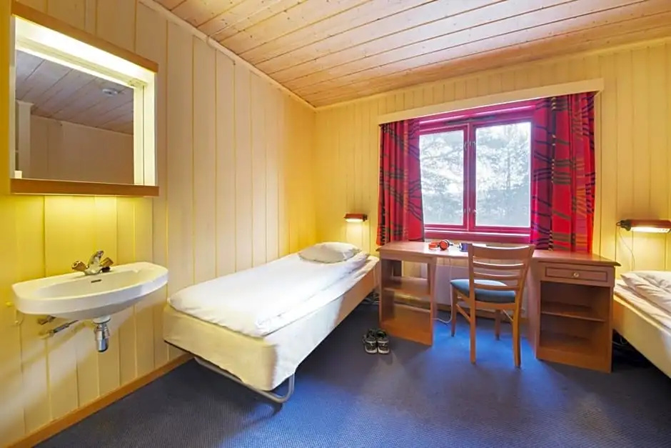 Economy room
